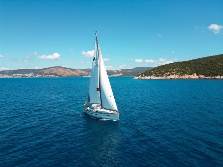 Sailboat rental in Bodrum - Bavaria Cruiser 40