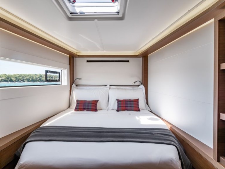 Lagoon Lagoon 46 charter bareboat or captained in  Pointe-à-Pitre