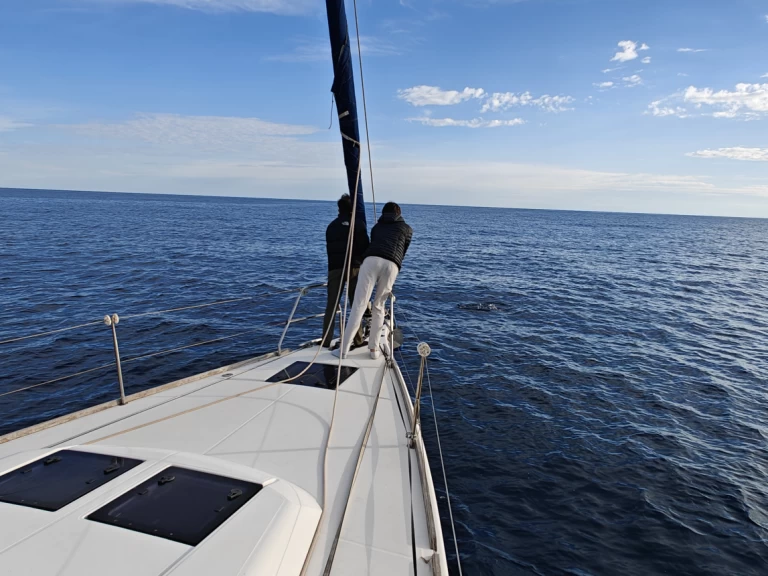 Dufour Dufour 460 Grand Large charter bareboat or captained in  Saint-Cyprien-Plage