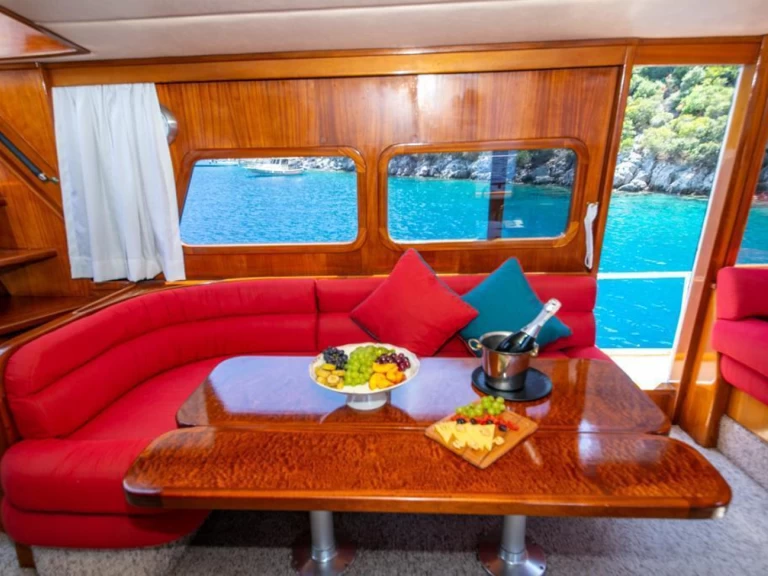 Yacht charter Fethiye cheap costom made
