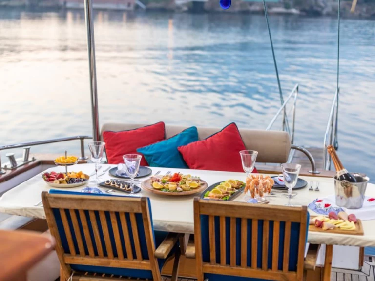 Rent a costom made  costom made Fethiye