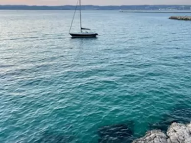 Bareboat Rental Sailboat Contest with a boat licence