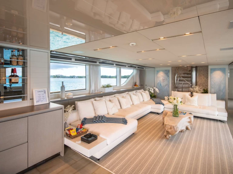 Luxury Yacht for rent Fort Lauderdale at the best price