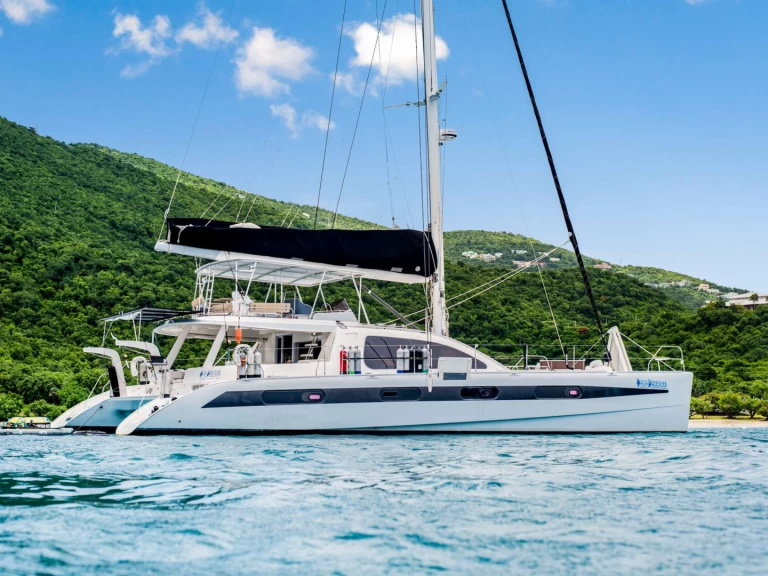 Yacht charter Saint Thomas Island cheap DAYDREAM