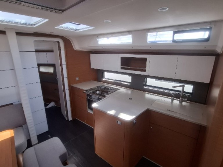 Bareboat Rental Sailboat Dufour with a boat licence