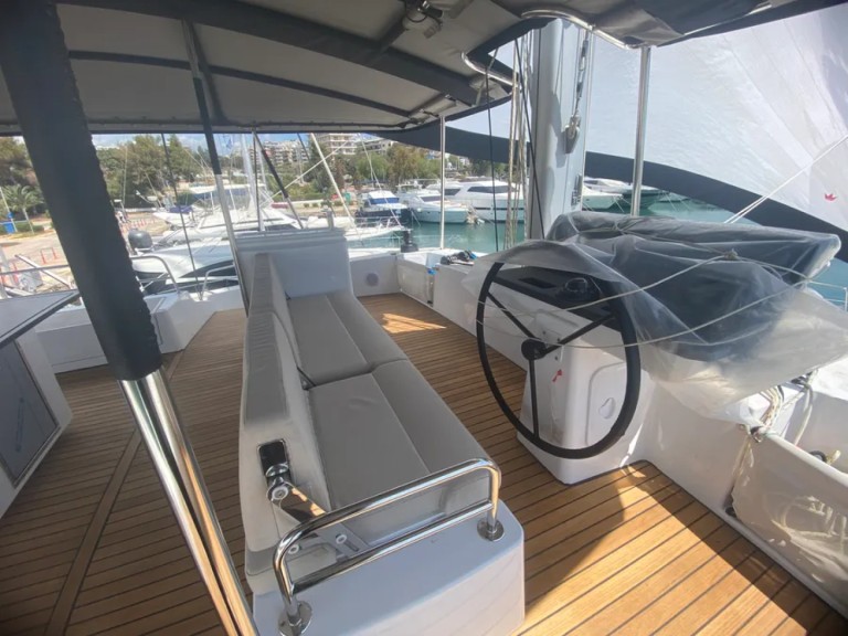 Catamaran for rent Alimos at the best price