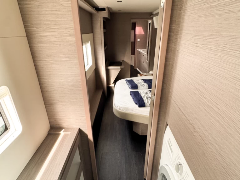 Motorboat rental with or without captain Fountaine Pajot Seget Donji