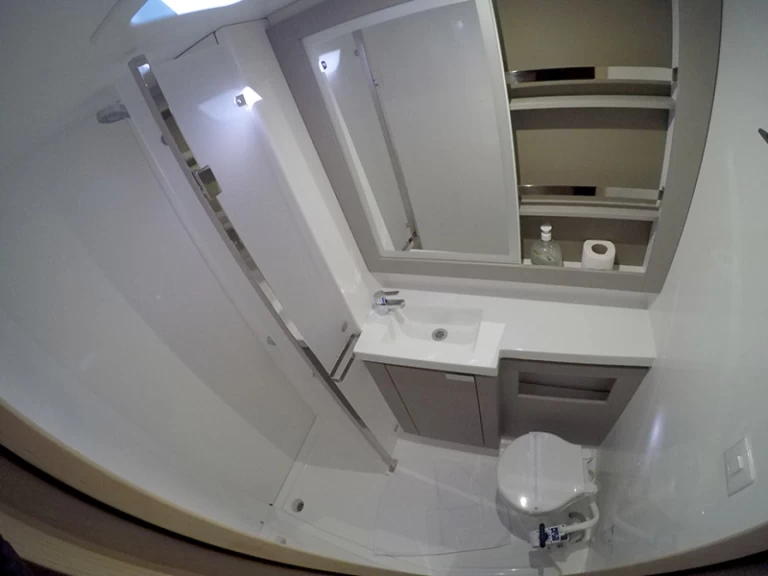 Catamaran rental in Šibenik - Fountaine Pajot Elba 45