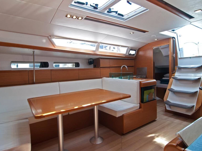 Jeanneau Sun Odyssey 449 in Split on SamBoat