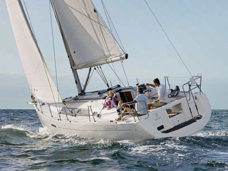 Rent a Bénéteau Oceanis 34 Grossenbrode