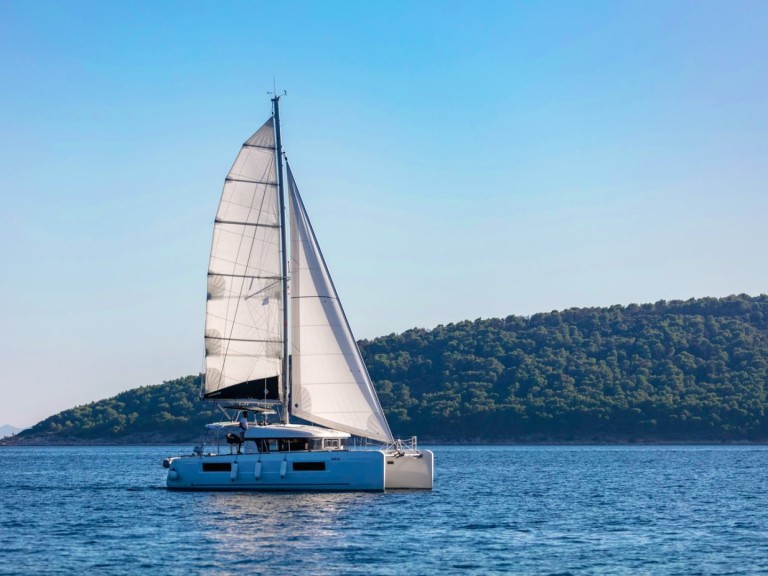 Lagoon Lagoon 40 in Kaštela on SamBoat