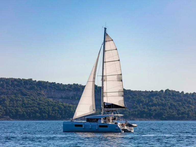 Yacht charter Kaštela cheap Lagoon 40