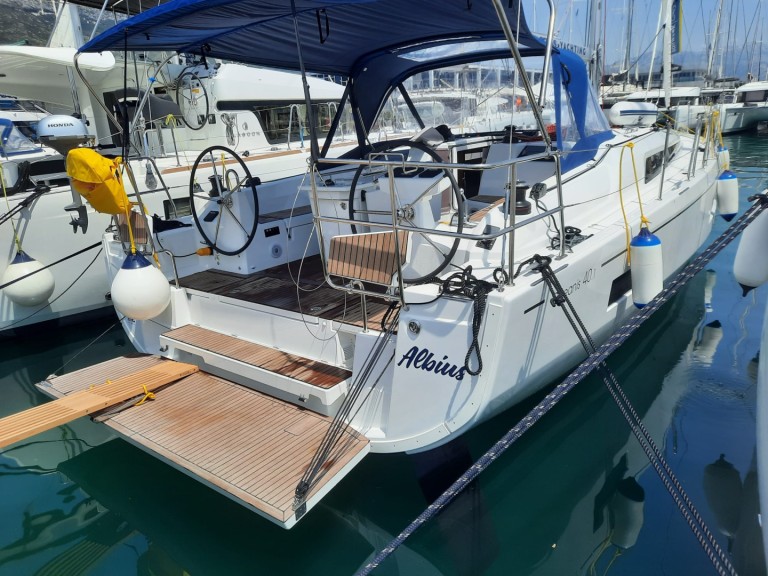 Bénéteau Oceanis 40.1 in Split on SamBoat