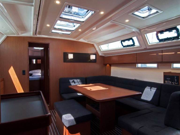 Bareboat Rental Sailboat Bavaria with a boat licence