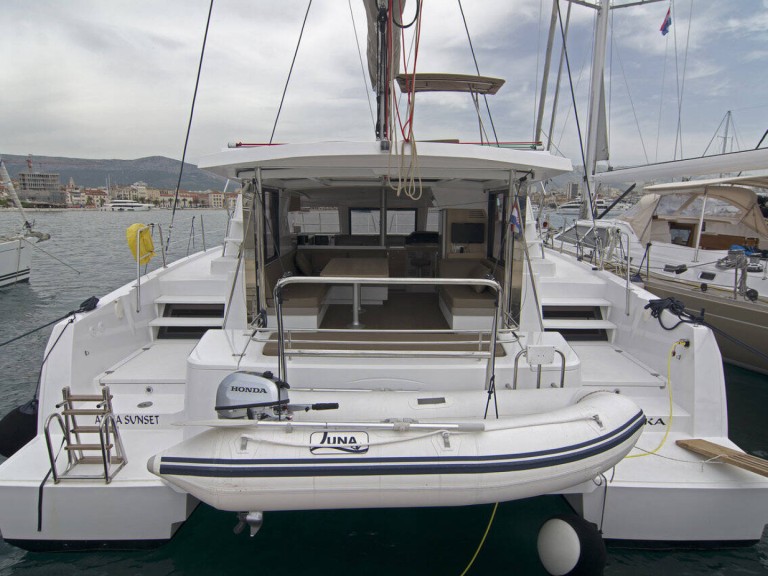 Rent a Bali Catamarans Bali 4.1 Split