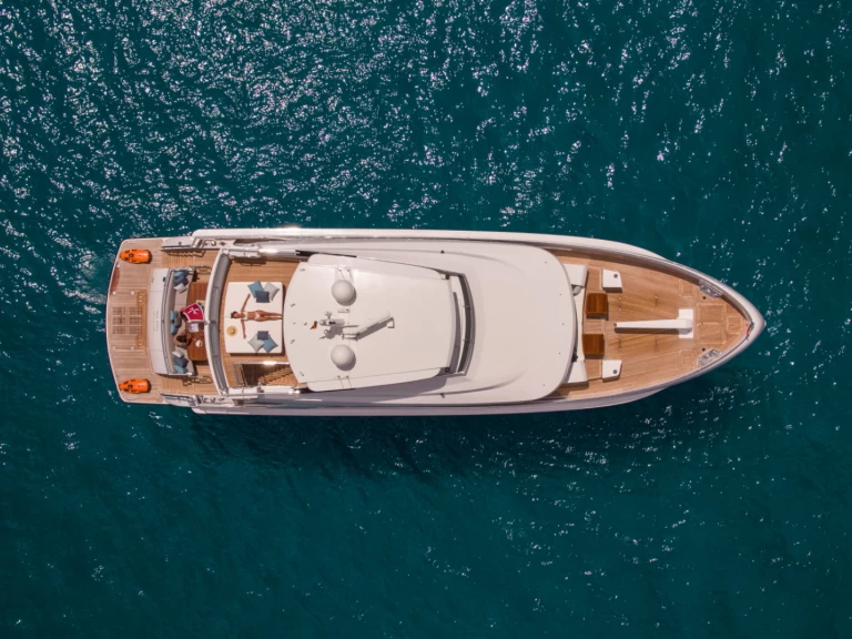 Luxury Yacht rental in Ibiza Town - Vanquish VQ 82