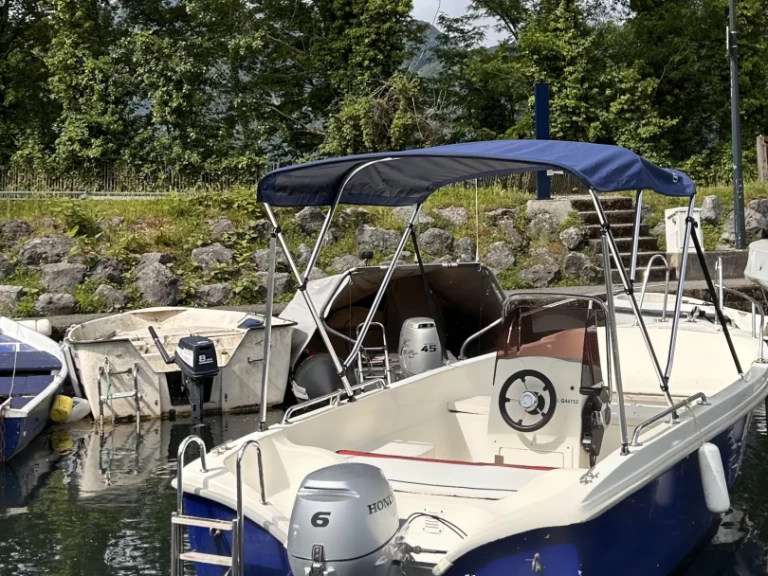 Motorboat rental with or without captain Safter Aix-les-Bains