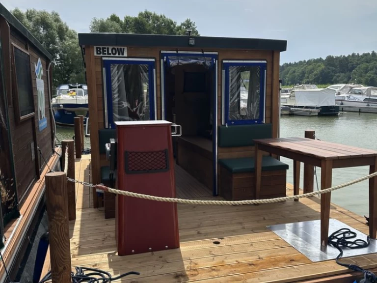 Floss D3-N in Priepert on SamBoat