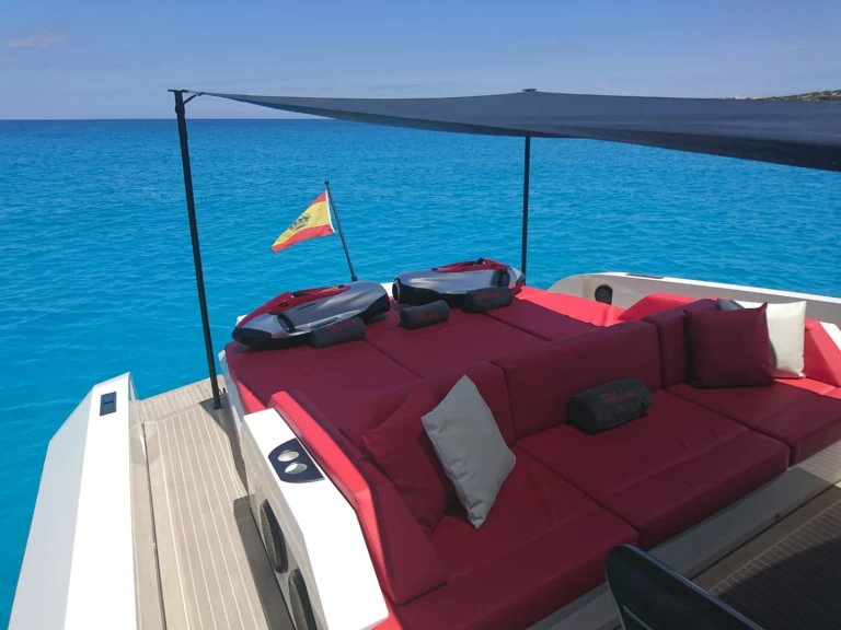 Motorboat for rent Ibiza Town at the best price