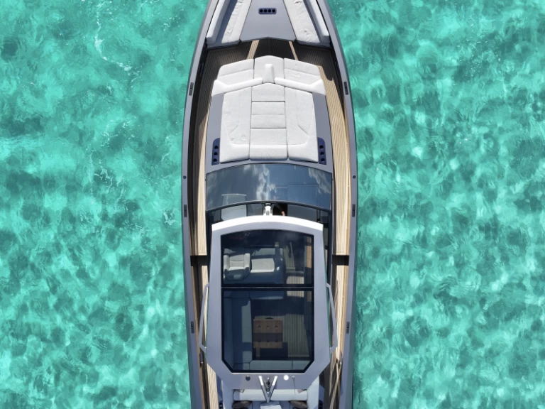 Rent a Vanquish VQ52 - CASA ATLANTIS Ibiza Town