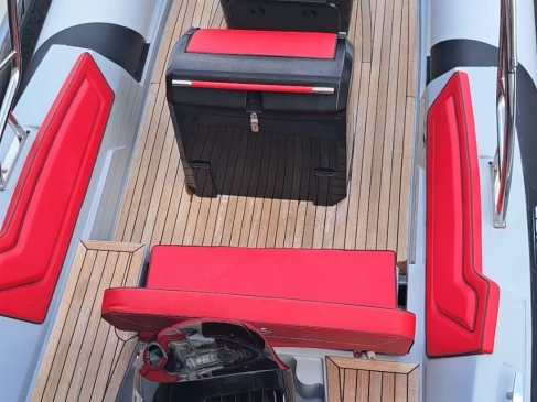 Bareboat Rental RIB Thor with a boat licence