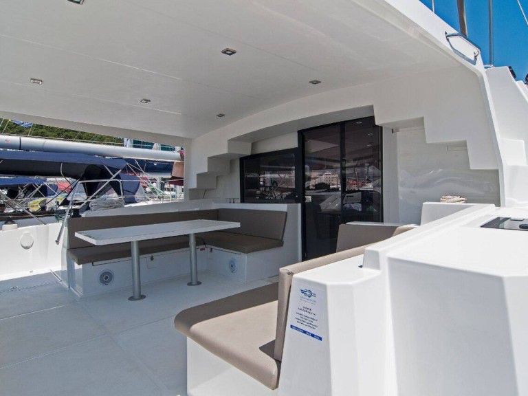 Catamaran rental in Split - Bali Catamarans Bali 4.5