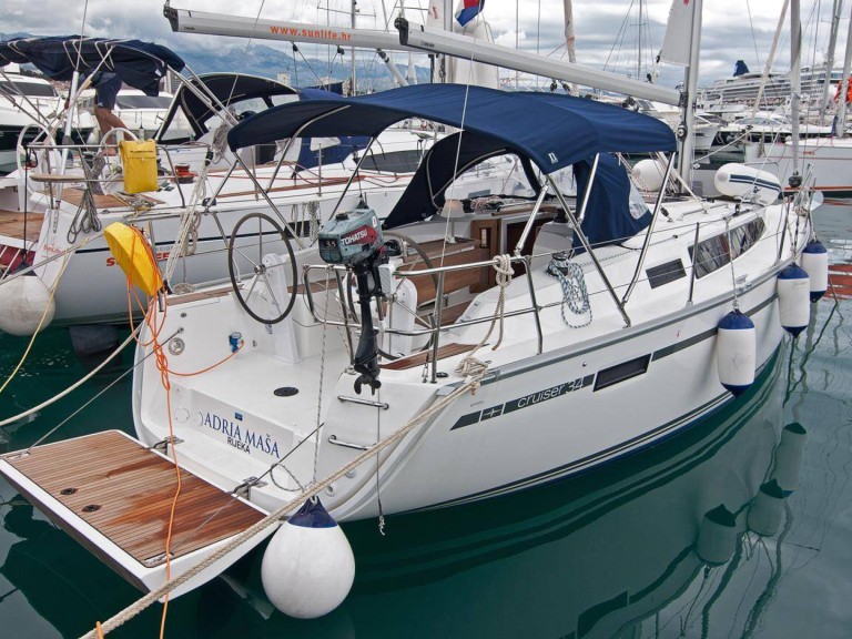 Sailboat for rent Split at the best price