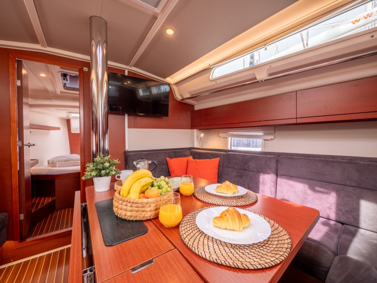 Hanse Hanse 418 charter bareboat or captained in  Split