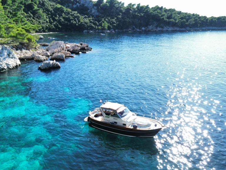 Motorboat rental with or without captain Apreamare Dubrovnik