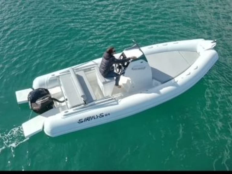 Boat rental Astronautica Sirius 6.4 in Palermo on Samboat