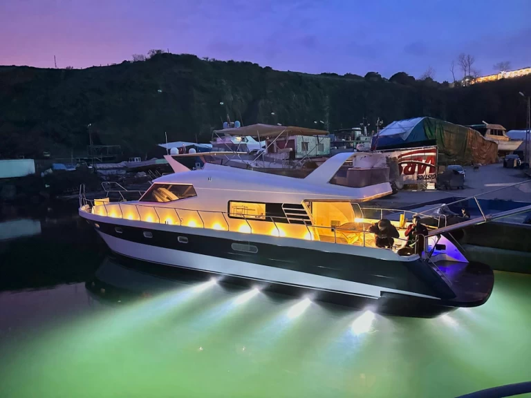 costom made  costom made in Beşiktaş on SamBoat