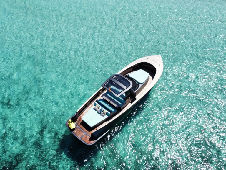 Yacht charter Ibiza Town cheap 12 m