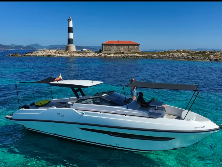 Yacht charter Ibiza Town cheap 11m
