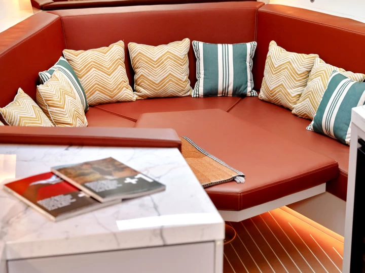 Motorboat for rent Ibiza Town at the best price