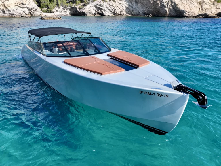 Rent a WATERDREAM CALIFORNIA 65 Sir Hotels Ibiza Town