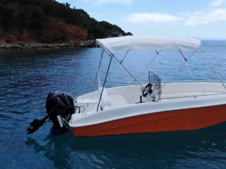 Motorboat rental with or without captain Assos Kardamyli