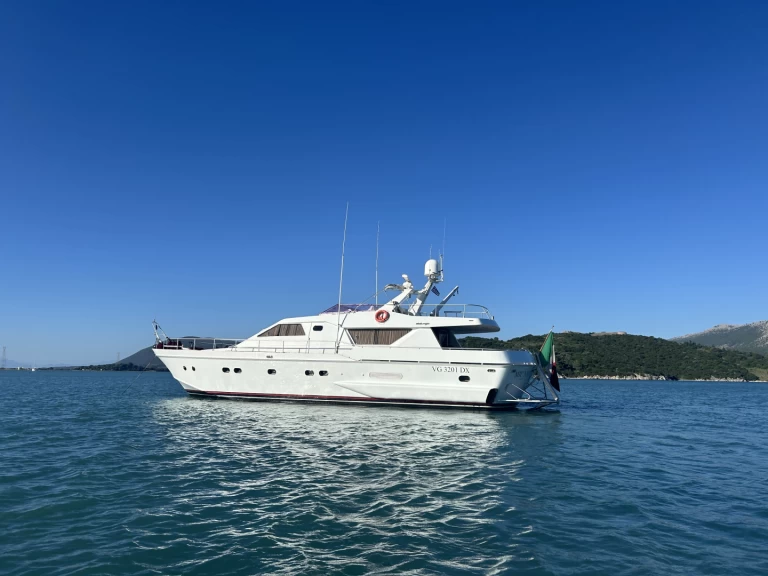 Rent a Alalunga 22 Venice