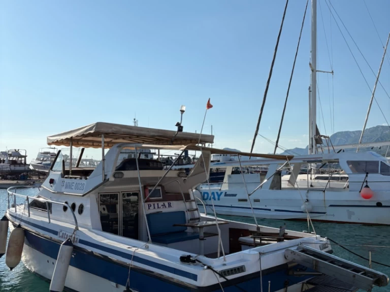 Yacht charter Bar cheap Rio 1000 Fly