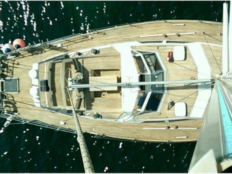Bareboat Rental Sailboat Anassis with a boat licence