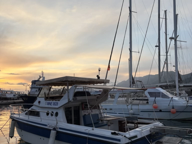 Boat rental Rio Rio 1000 Fly in Bar on Samboat