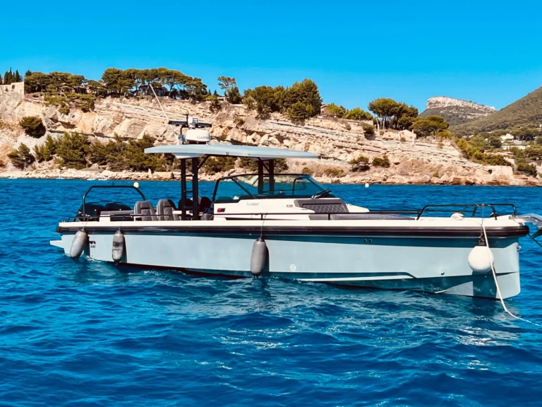 Axopar 37 T-Top in Marseille on SamBoat