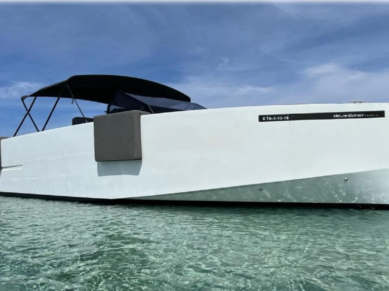 Yacht charter Ibiza Town cheap D33 Open