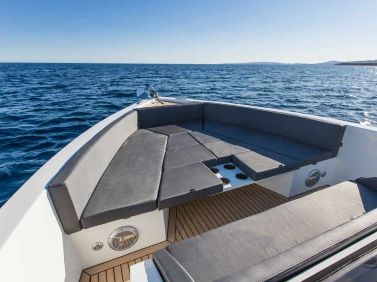 De Antonio 33 SEEA ONE in Ibiza Town on SamBoat