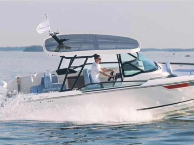 Motorboat for rent Ibiza Town at the best price