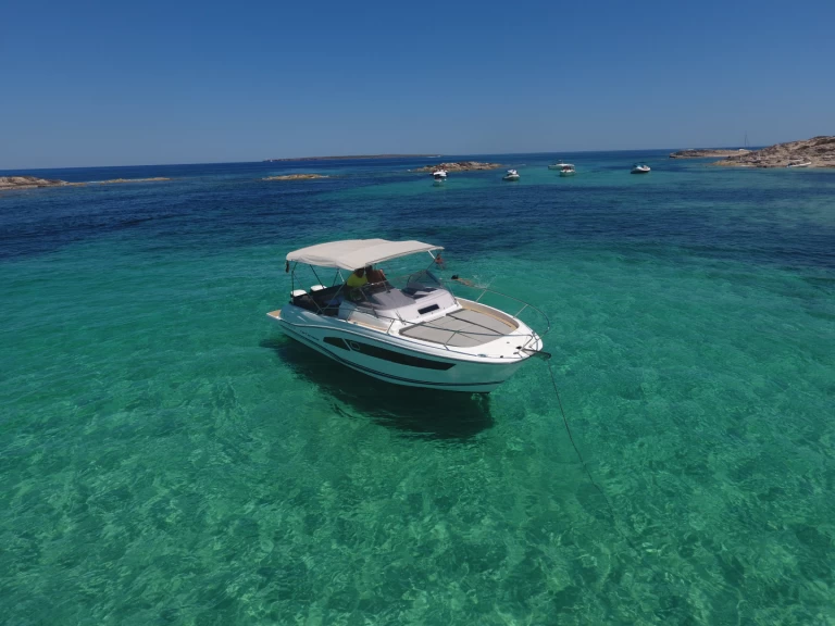 Yacht charter Ibiza Town cheap  9.0 WA