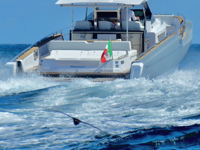 Magazzu Mx 16 - Luxury Edition in Taormina on SamBoat