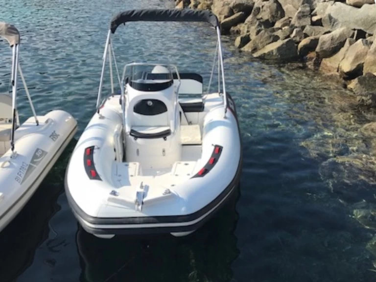 Yacht charter Galéria cheap BSC 500 SPORT