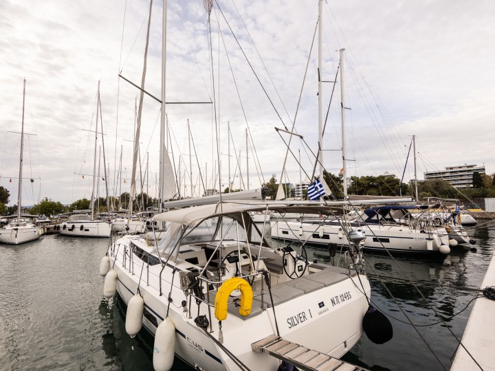 Yacht charter Pálairos cheap Bavaria C45