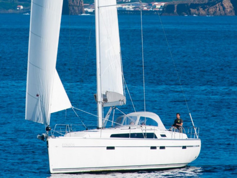 Rent a Bavaria Cruiser 46 Angra do Heroísmo