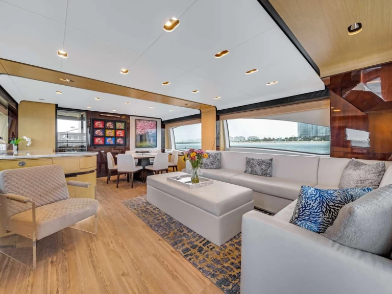 Bareboat Rental Luxury Yacht Azimut with a boat licence